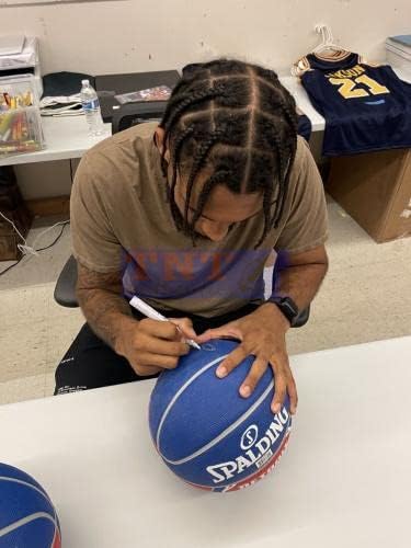 Баскетболен клуб Детройт Пистънс с автограф на Исая Ливерса и двойна надпис JSA LOA COA - Баскетболни топки с автографи